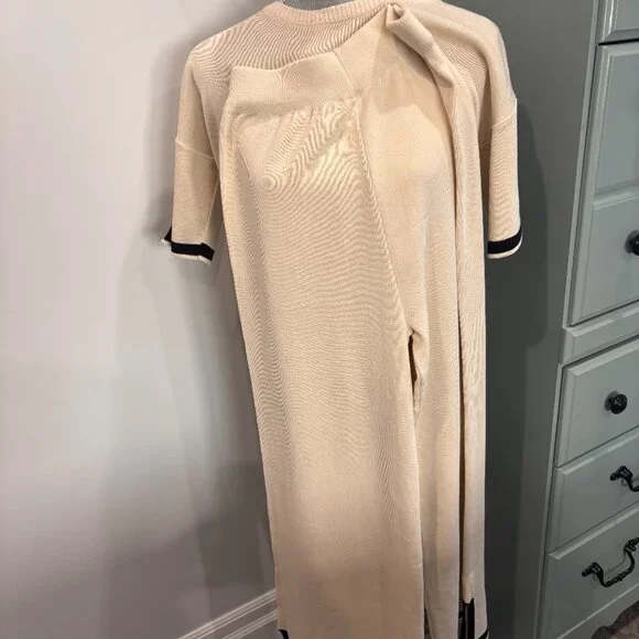 Matching Knitted Set - Picture 2 of 3